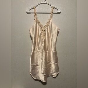 VINTAGE | Dentelle | Satin Slip nightgown | M